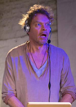 Richard Hucke ist Schauspieler im Theater am Sachsenring